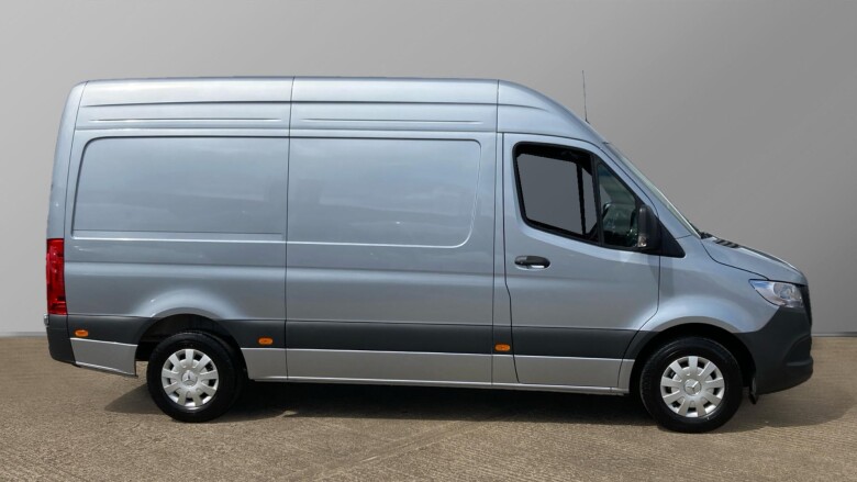 Mercedes-Benz Sprinter 315Cdi L2 Diesel Rwd 3.5t H2 Pro Van 9G-Tronic